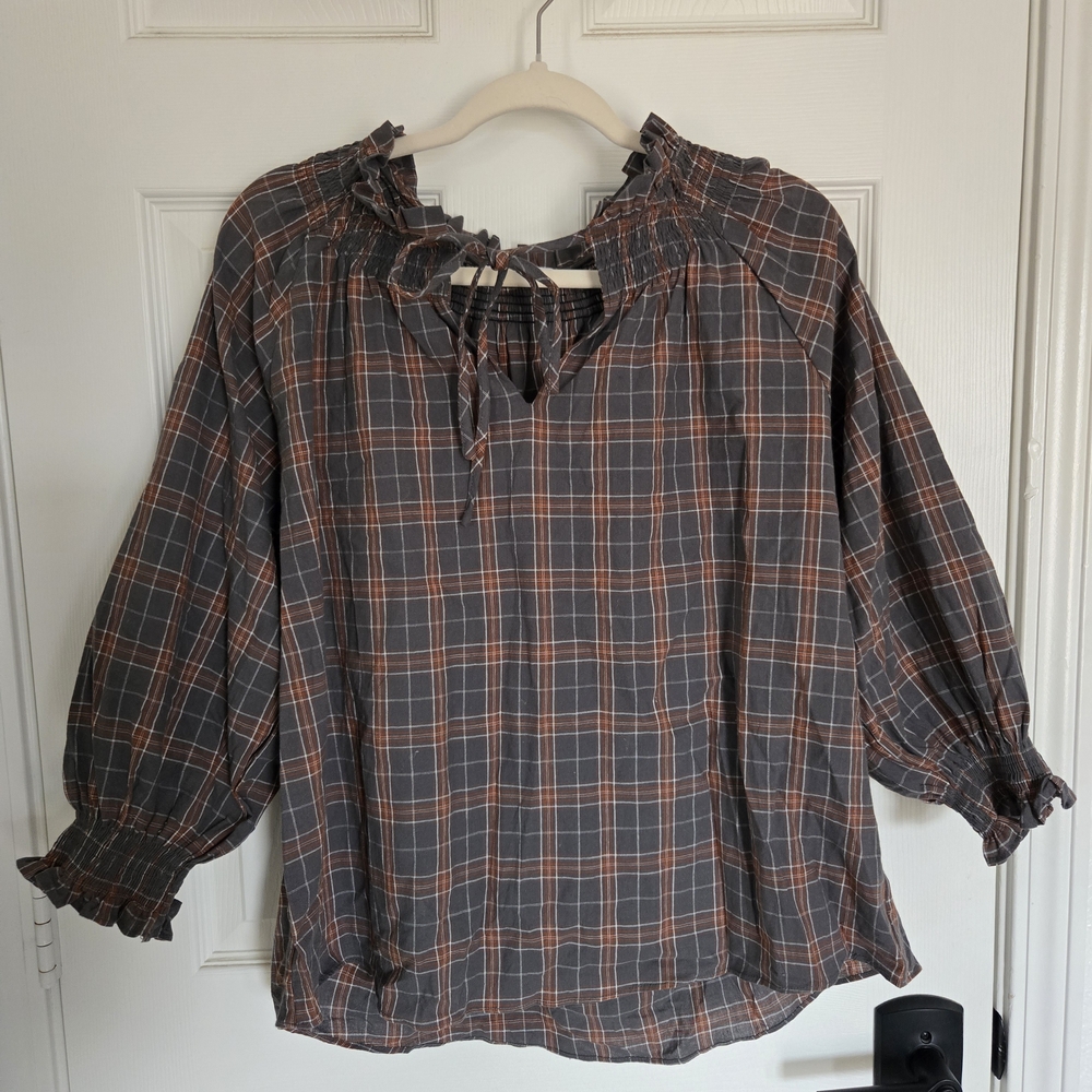 Carly Jean Los Angeles Checkered Ruffle Blouse